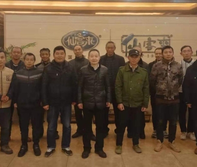 質(zhì)量在手中  安全在心中|新年伊始  享受國(guó)務(wù)院特殊津貼專家、潘新華董事長(zhǎng)情暖工地建設(shè)者