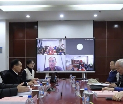 兩院院士對(duì)仙客來(lái)等聯(lián)合完成的“靈芝全產(chǎn)業(yè)鏈關(guān)鍵技術(shù)創(chuàng)新及應(yīng)用”項(xiàng)目科技成果進(jìn)行評(píng)價(jià)