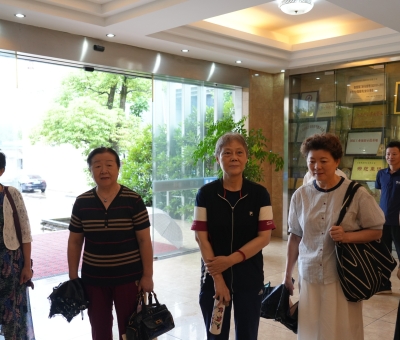 九江市女子網(wǎng)協(xié)黨支部到仙客來(lái)開展“感悟科技興農(nóng) 踐行初心使命”主題黨日活動(dòng)